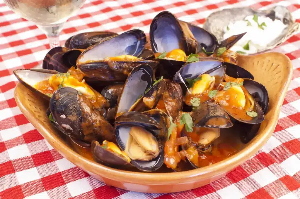 Steamed Mussels with Marinara Sauce What Eats Shellfish